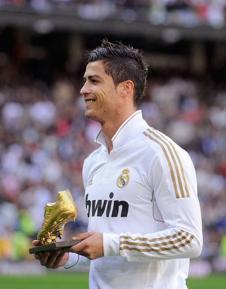 Cristiano Ronaldo - RMA (2011/2012)
