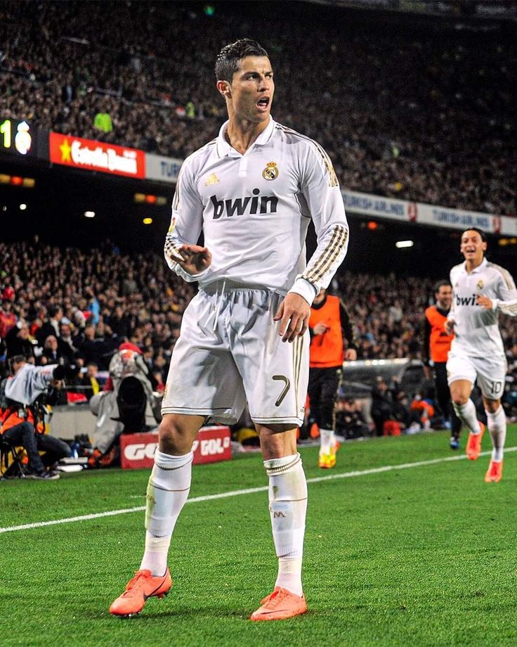 Cristiano Ronaldo - RMA (2011/2012)