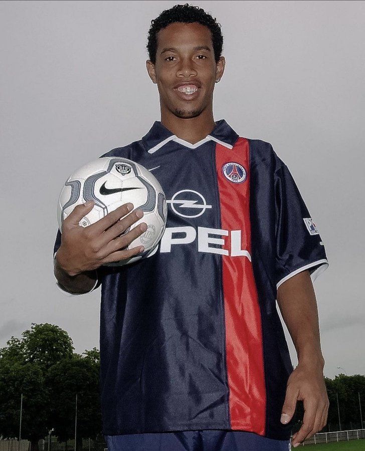 Ronaldinho - PSG (2001/2002) ENTREGA INMEDIATA