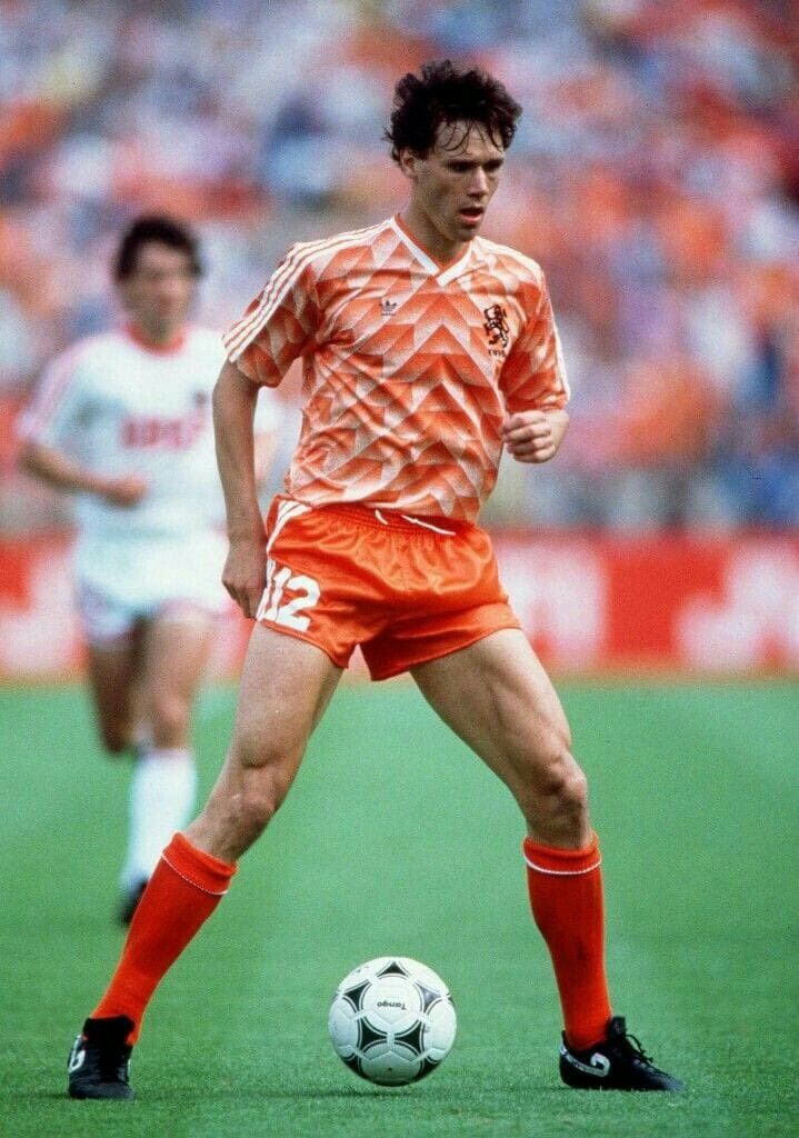 Marco Van Basten - NED (1988)